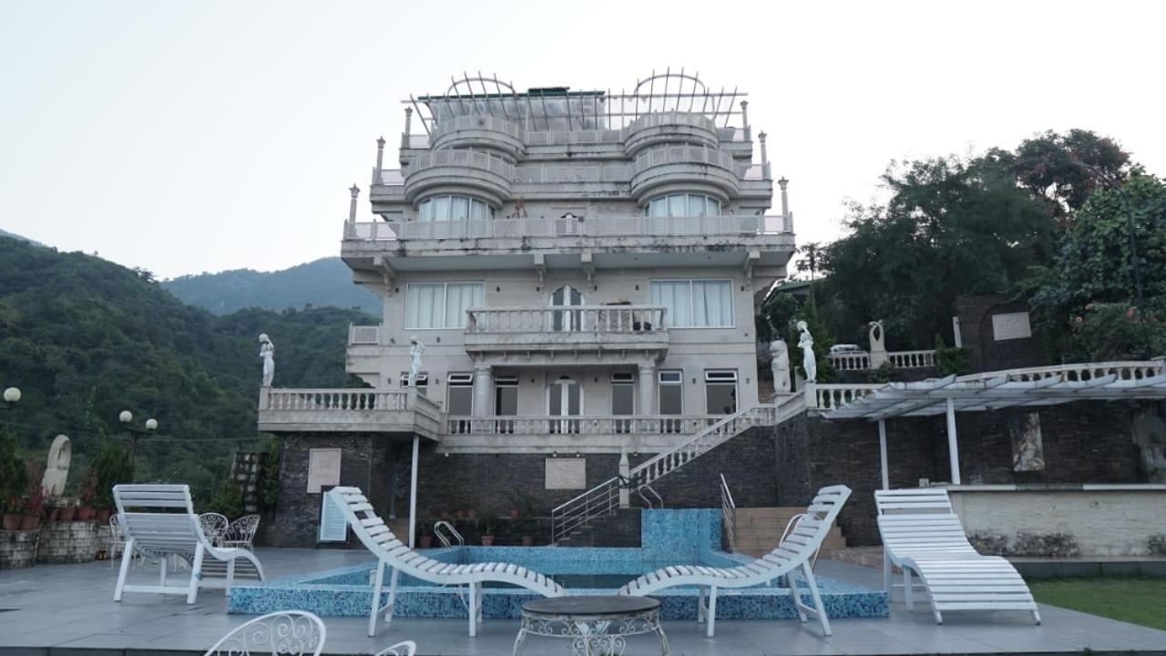 Shahanshahi Adventure Park & Wellness Resort 12 Km Away From Mussoorie Dehradun Exterior photo